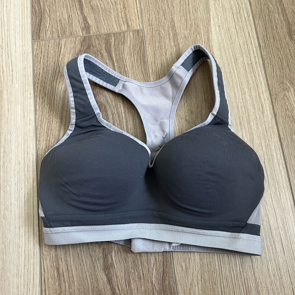 Victoria’s Secret VSX SPORTS BRA
